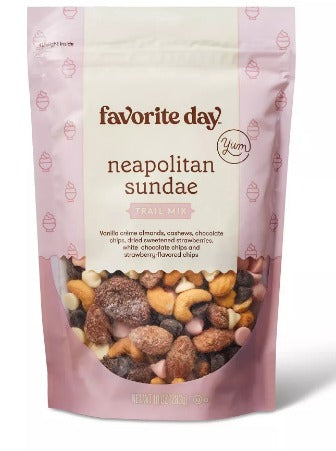 Neapolitan Sundae Trail Mix - 10oz