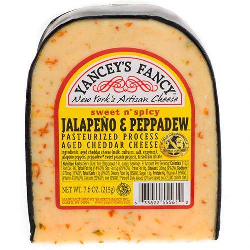 YANCEY JALAPENO PEPPER CHEDDAR WEDGE